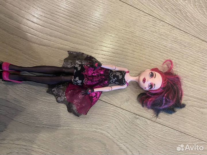 Кукла Монстер Хай дракулаура