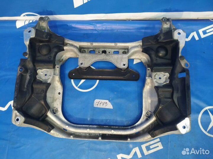 Подрамник передний Mercedes S350 W220 112.972 2004