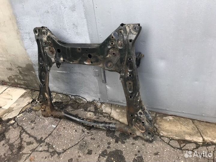 Подрамник двигателя Honda Civic 5D 2012