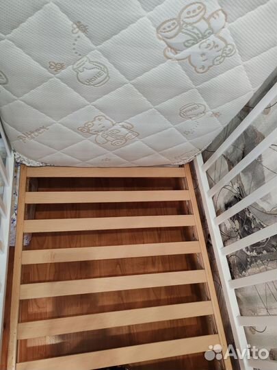 Детская кроватка
