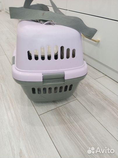 Переноска для животных пластиковая бу