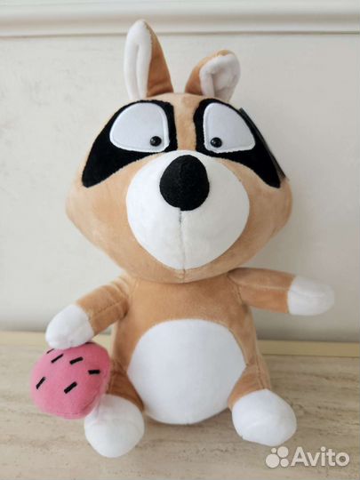 Мягкая игрушка Енот 25см