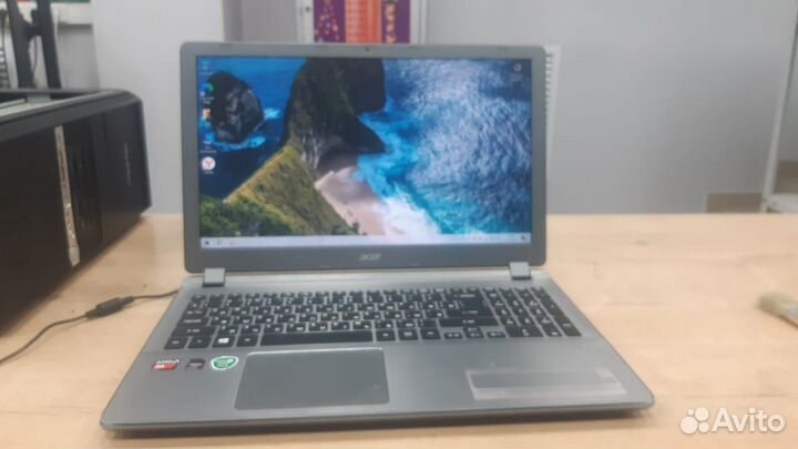Acer aspire v5 552g