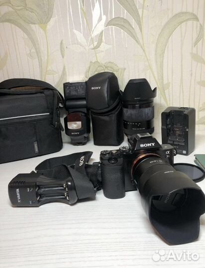 Камера sony A7R с байонетом E и полнокадр матрицей