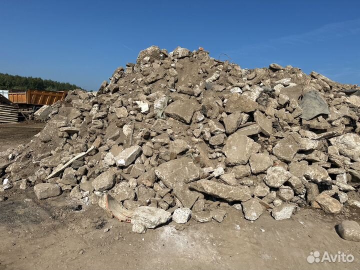 Бой кирпича и бетона