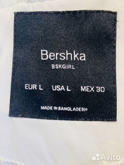 Пуховик белый bershka