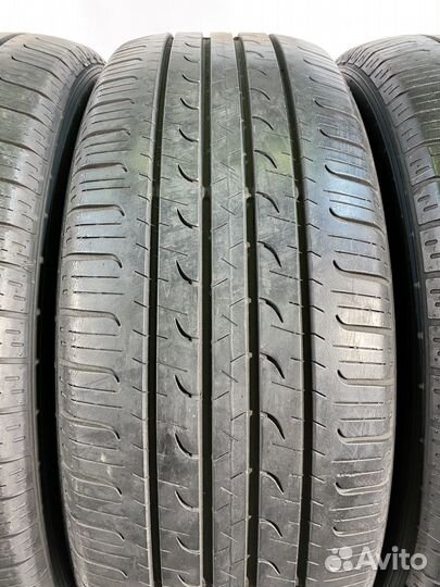 Goodyear EfficientGrip SUV 4x4 225/55 R19 104S