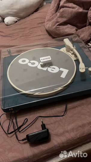 Проигрыватель винила lenco