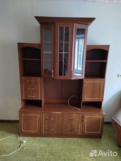 Шкаф сервант бу