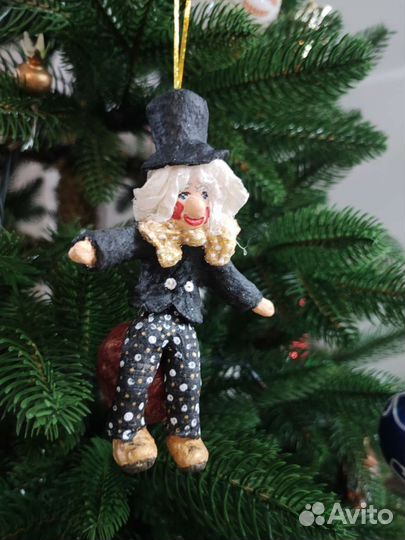 Игрушка из ваты на ёлку Клоун на шаре