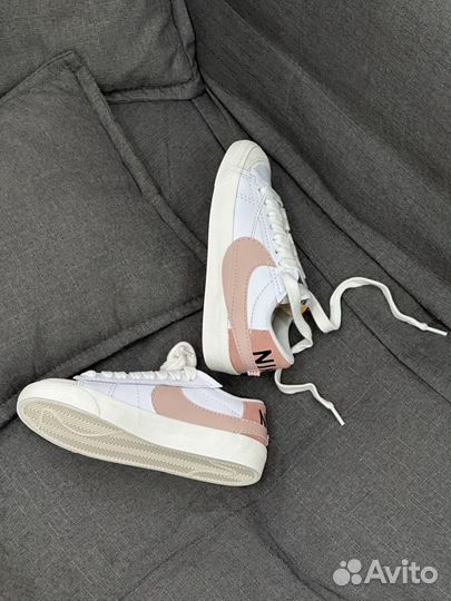 Nike Blazer Low 77 Jumbo White Pink Oxford