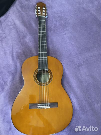 Гитара yamaha cs40