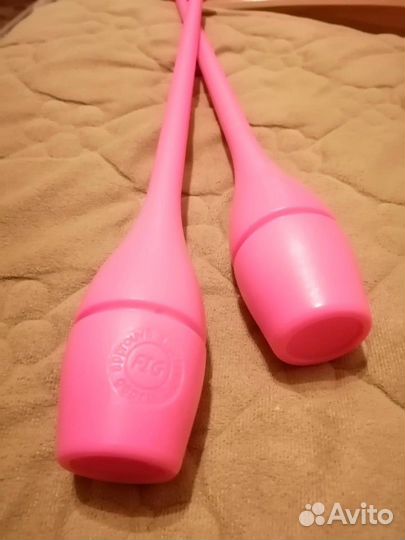 Булавы гимнастические