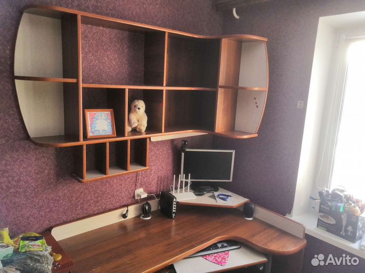 Компьютерный стол