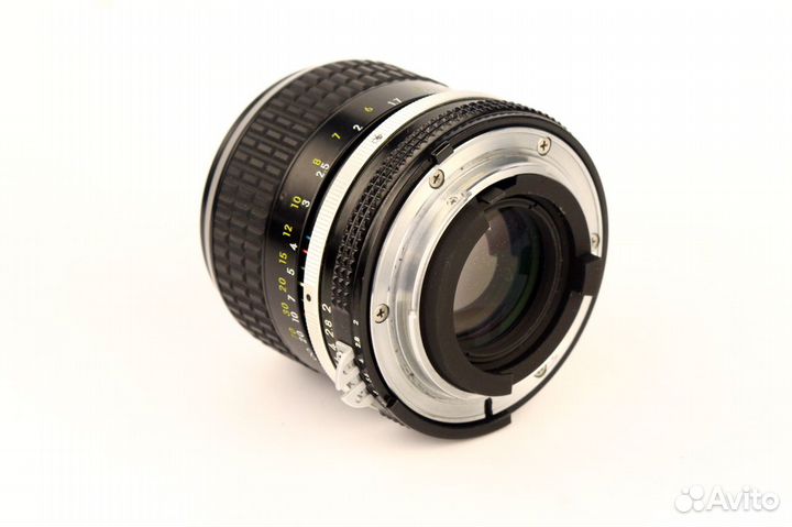 Nikon Nikkor 85mm f2 Ai