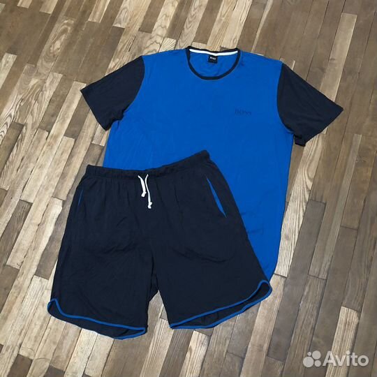 Лёгкий хлопковый костюм Hugo Boss шорты футболка