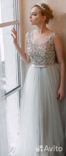 Вечернее платье