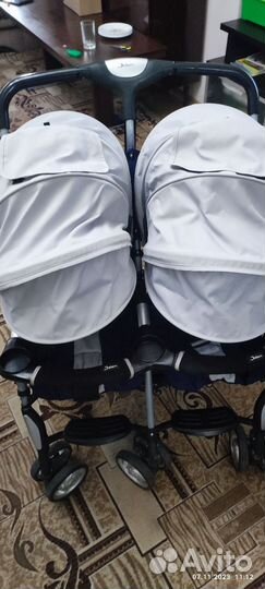 Коляска для двойни