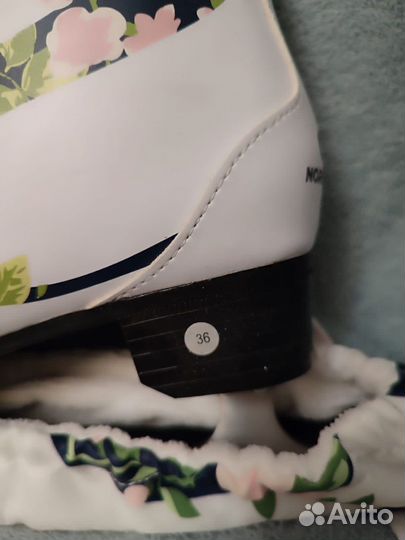 Коньки фигурные 36 размер