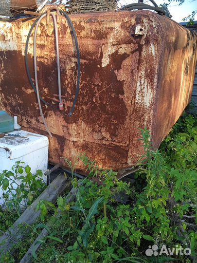 Емкость для воды 4 куба