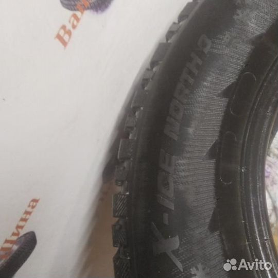 Michelin X-Ice North 3 215/65 R16