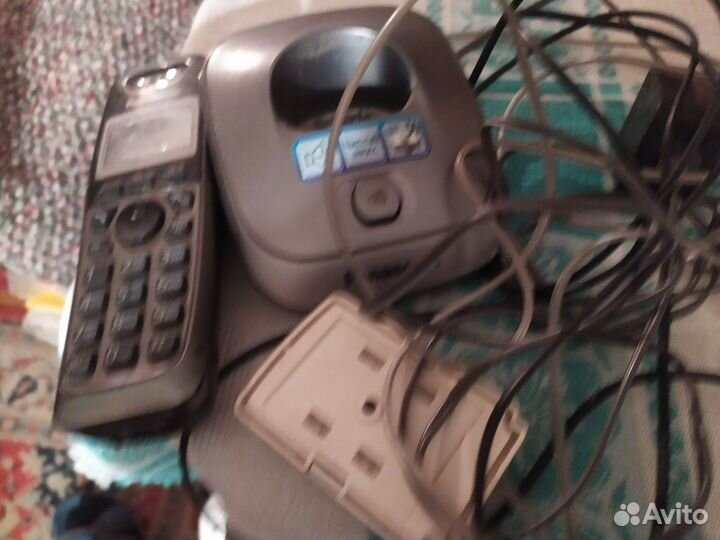 Телефон переносной Panasonic