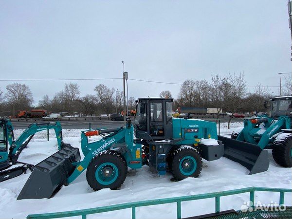 Фронтальный погрузчик Sunward SL52W, 2022