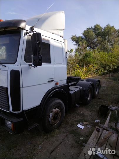 МАЗ 6422А8-330 с полуприцепом, 2011