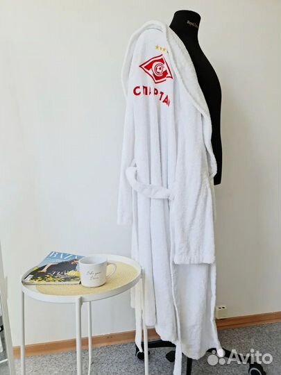 Махровый халат с именной вышивкой