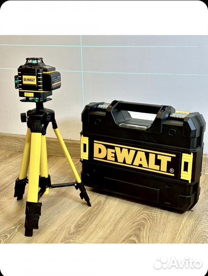 DeWalt Лазерный уровень полный комплект