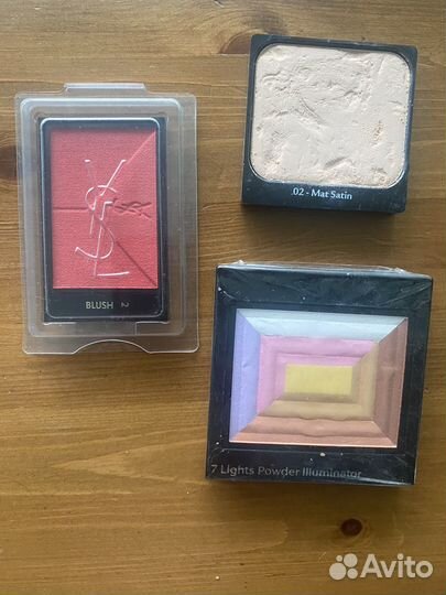 Люкс пудра, румяна, блескдля губ,тени