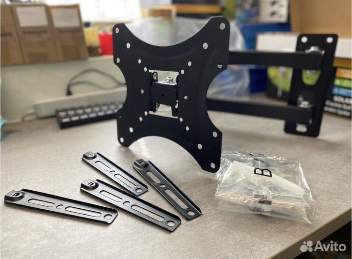 Наклонно-поворотный кронштейн 32-55 дюймов