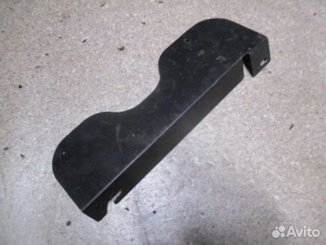 Кронштейн крепления холодильника левый Scania 1785