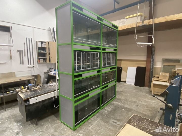 Стойка для животных и птиц