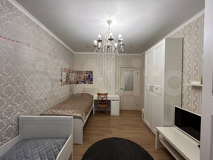 2-к. квартира, 55 м², 8/18 эт.