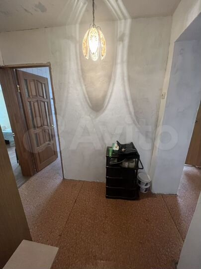 2-к. квартира, 50 м², 3/9 эт.