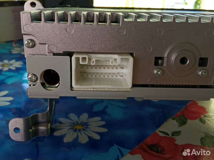 Магнитола mitsubishi outlander xl