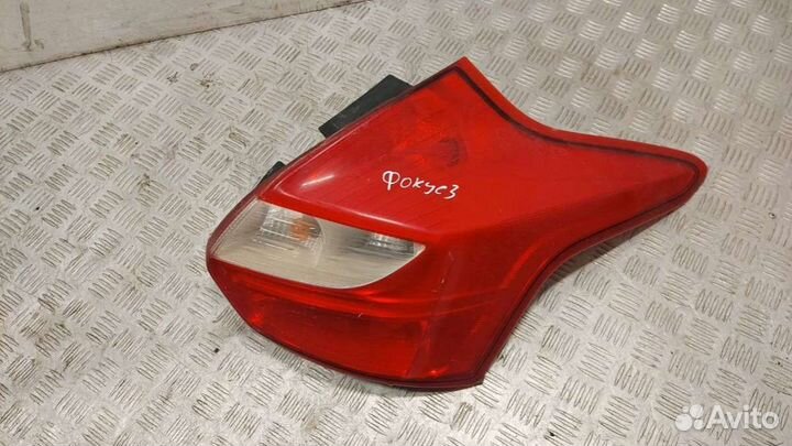 Фонарь задний правый Ford Focus 3 2012
