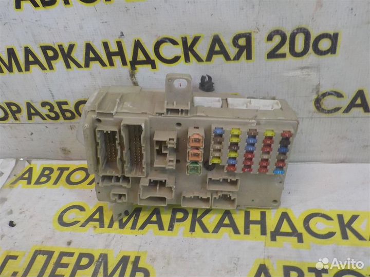 Блок предохранителей Toyota Camry XV30 2001-2006