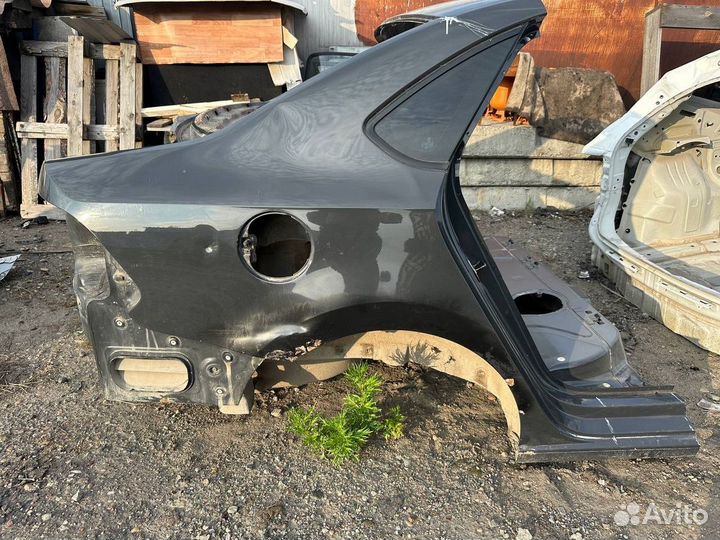 Крыло заднее правое Volkswagen Polo 5
