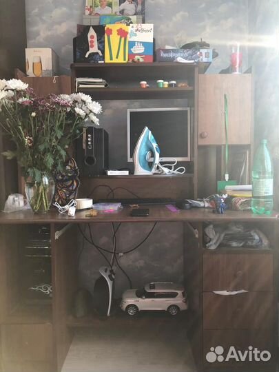 Компьютерный стол