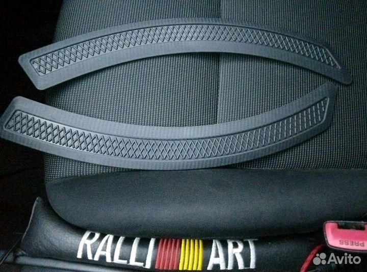 Накладки на крылья жабры на Лансер