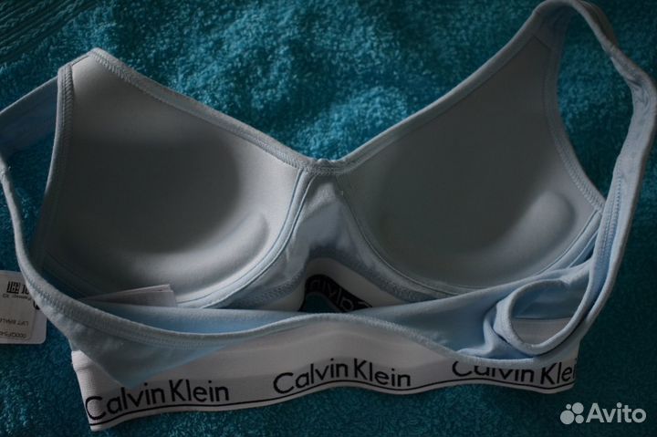 Новый бюстгальтер Calvin Klein размер XS