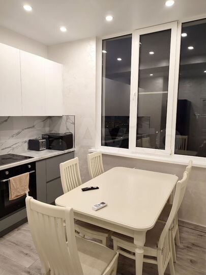 3-к. квартира, 105 м², 5/10 эт.