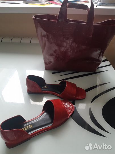 Босоножки и сумочка