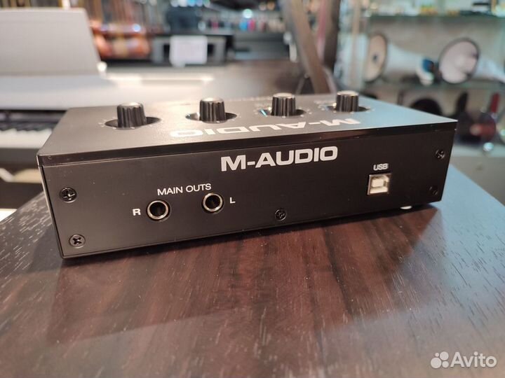 M-audio M-Track Duo звуковая карта