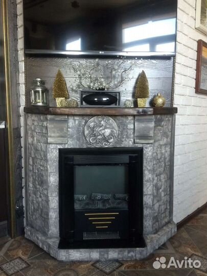 Картина из гипса