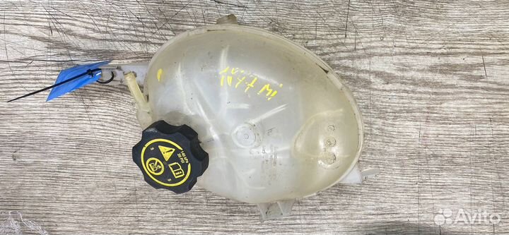 Бачок расширительный Chevrolet Cruze 2 2018