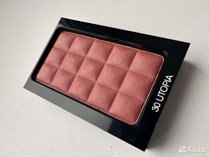 Chanel пудра румяна 30 utopia