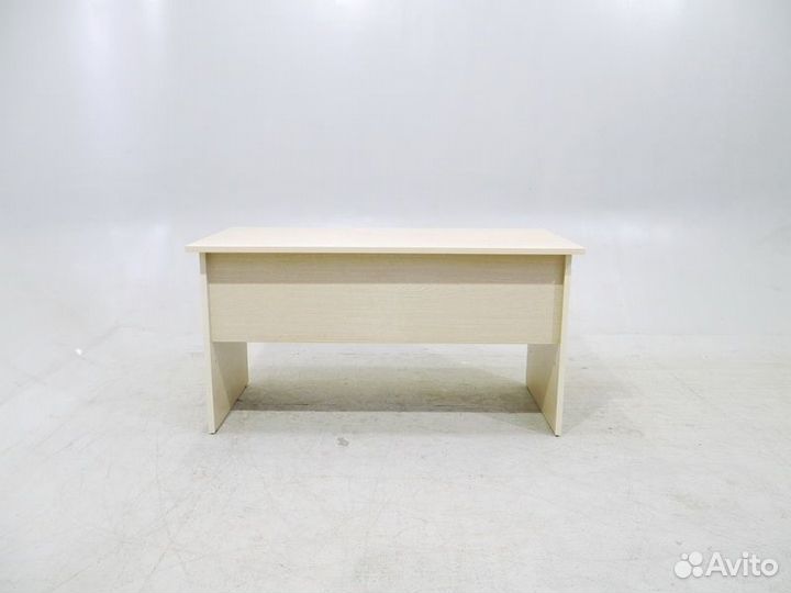 Письменный стол